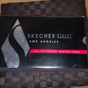 Skecher shoes